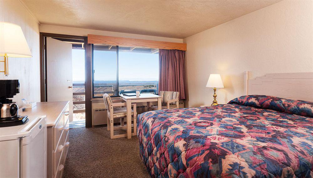 הפארק הלאומי מסה ורדה Far View Lodge מראה חיצוני תמונה